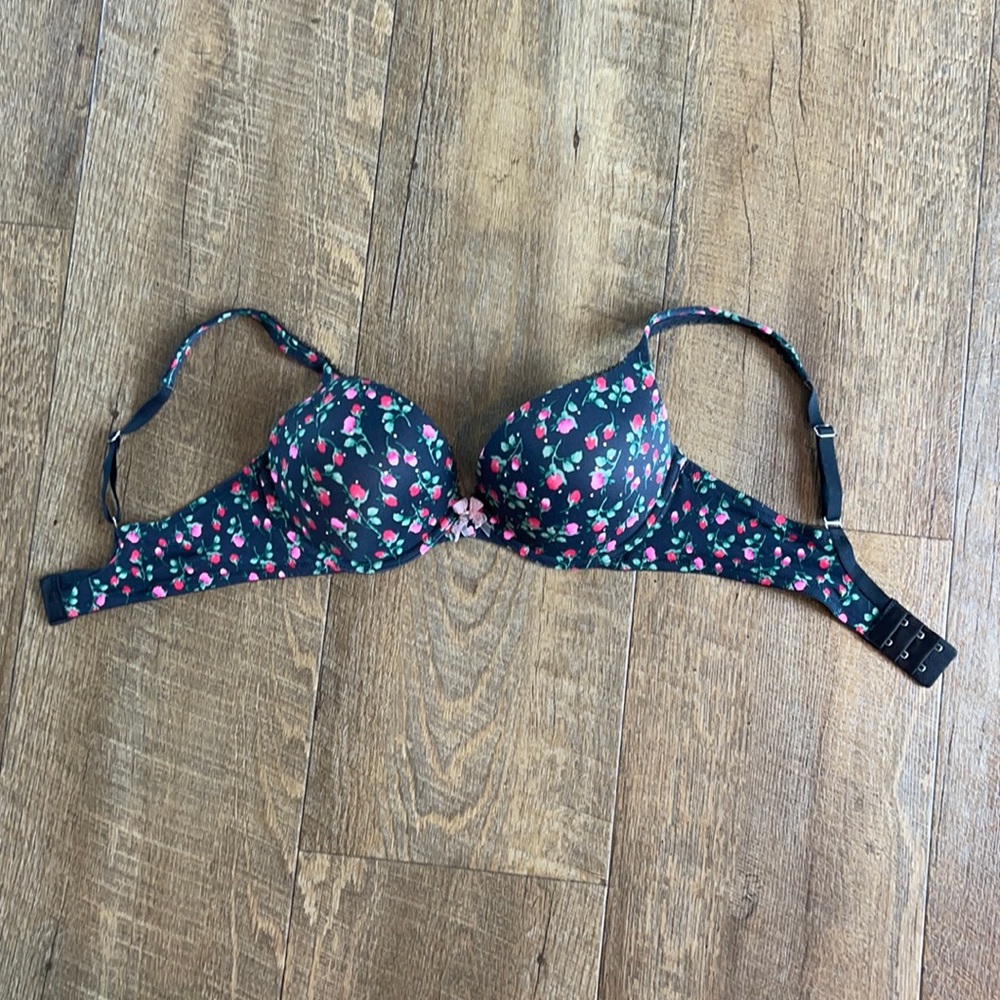 Body by Victoria Push up, Victoria’s Secret